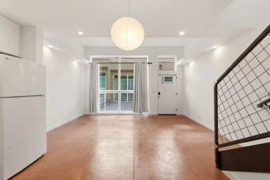 Main picture of 2404 Garfield Ave SE