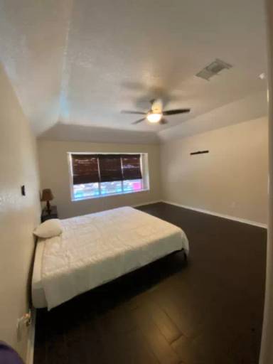 Main picture of 179 Merryweather Pl