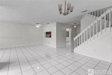 Main picture of 8823 SW 113th Place Cir W