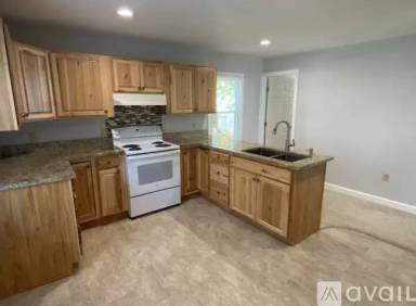 Main picture of 45 Huffman St