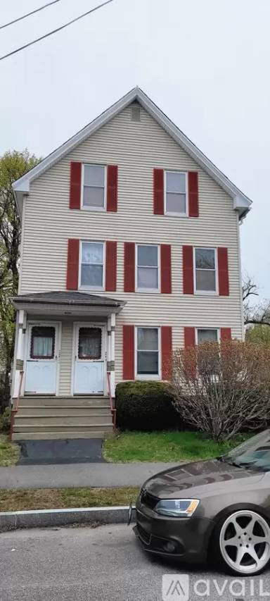 Main picture of 382 Pearl St