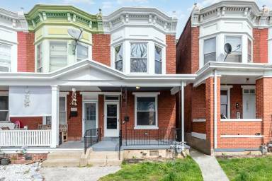 Main picture of 2157 Logan St