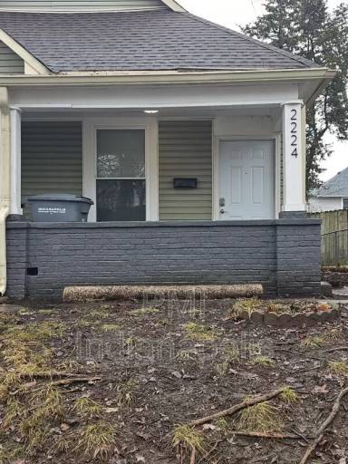 Main picture of 2224 E 12th St