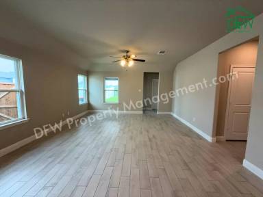 Main picture of 612 Amenduni Ln