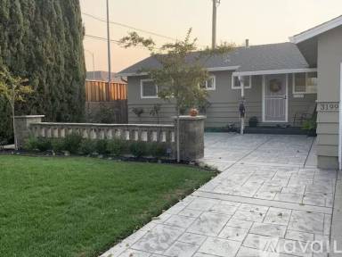 Main picture of 3199 Cyrus Ave
