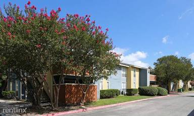 Main picture of Alamo Oaks