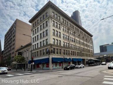Main picture of 488 Wabasha St N