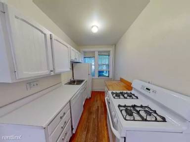 Main picture of 31 Concord Ave