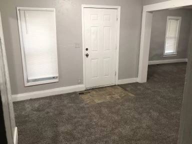 Main picture of 1713 Rose St