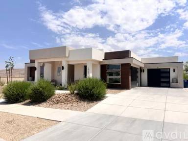 Main picture of 5741 S Russet Sun Dr