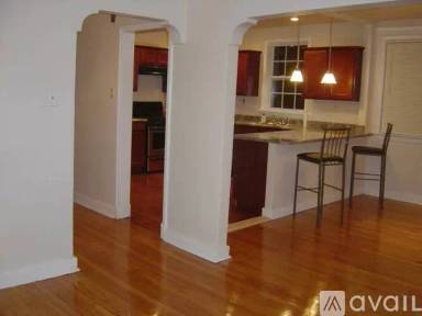 Main picture of 3318 Robert St