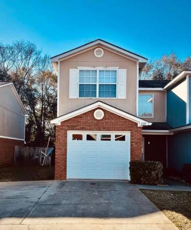 Main picture of 152 S Springview Dr