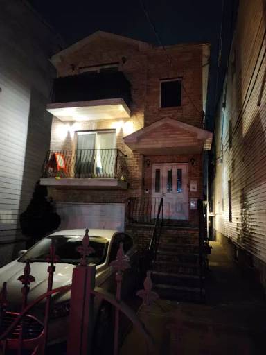 Main picture of 317 Summer Ave