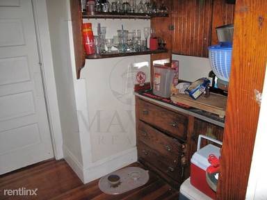 Main picture of 17 Ames St