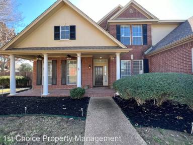 Main picture of 1429 Dartmouth Dr