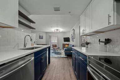Main picture of 505 Pharr Rd NE