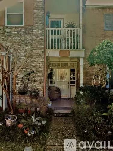 Main picture of 8413 Ariel St