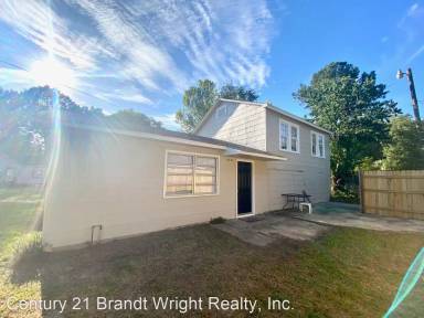 Main picture of 503 N Opothleohola St