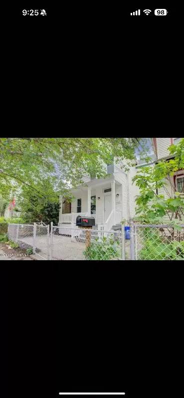 Main picture of 1709 48th St