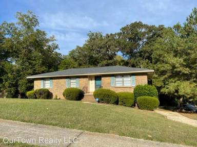 Main picture of 400 Carol Villa Dr