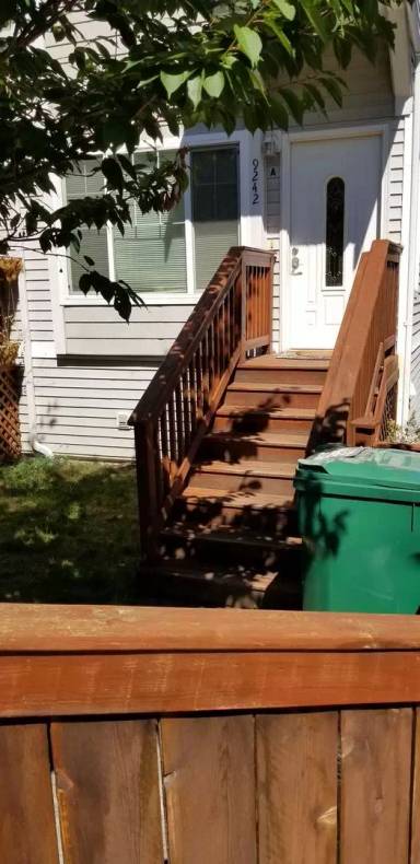 Main picture of 9242 Interlake Ave N