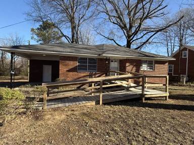 Main picture of 21 W Cooper St