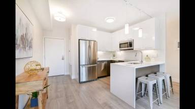 Main picture of 70 Bremen St