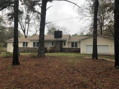 Main picture of 4527 Newnan Rd