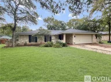 Main picture of 708 Cielo Dr