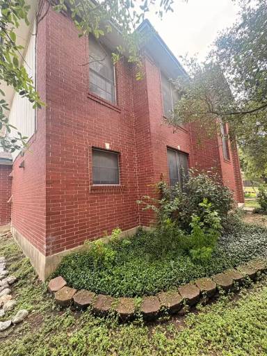 Main picture of 17314 Tobermory Dr