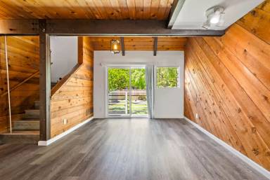 Main picture of 3214 Rockview Pl