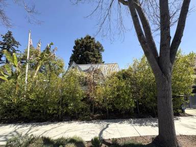 Main picture of 649 Seneca St