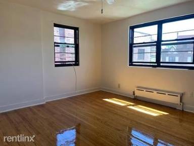 Main picture of 64 Forest St