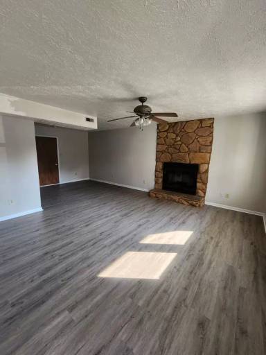 Main picture of 3853 Oak Haven Rd