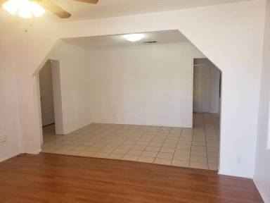 Main picture of 658 S Cesar Chavez St