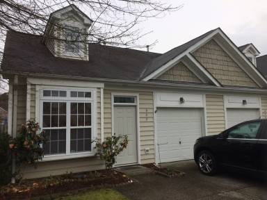 Main picture of 307 Holmes Blvd