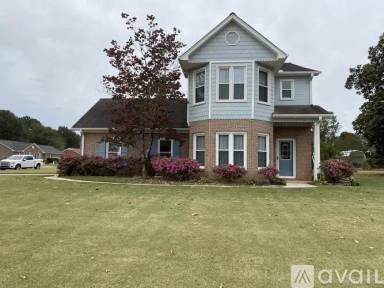 Main picture of 202 Federal Ln