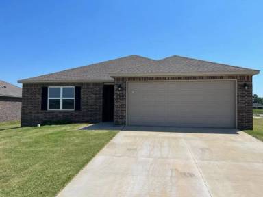 Main picture of 904 W Tanner Dr