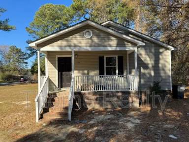 Main picture of 1704 Charter Dr