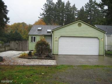 Main picture of 1703 Quince St NE
