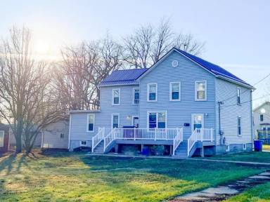 Main picture of 12 SW 8th Ave