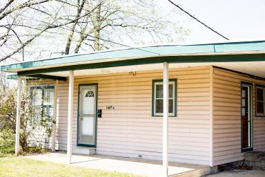 Main picture of 1408 Poplar St