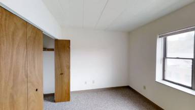 Main picture of 515 State St