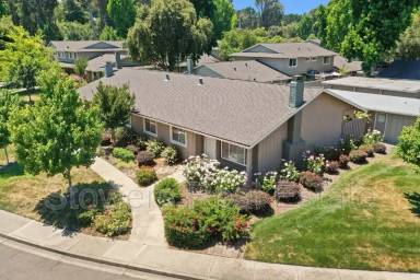 Main picture of 2899 Fountainhead Dr