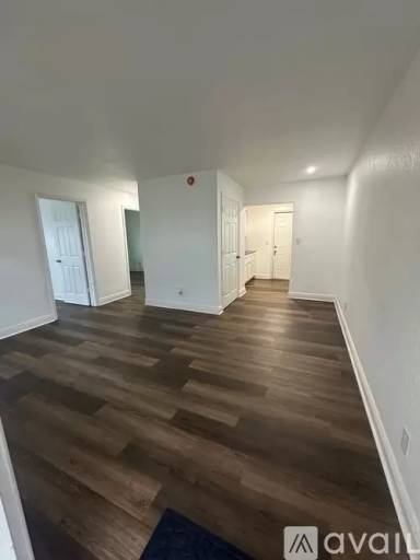 Main picture of 698 SW 4th St