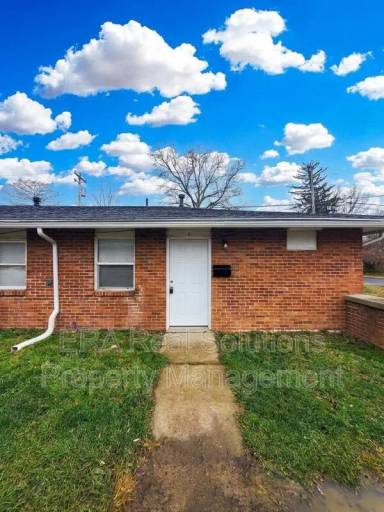 Main picture of 2682 Joyce Ave