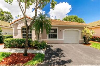 Main picture of 955 Azure Ln