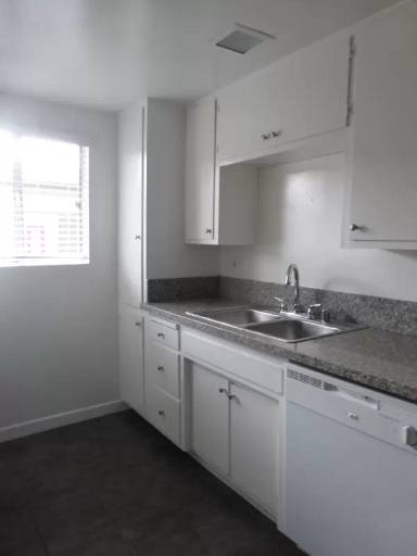 Main picture of 20810 Amie Ave