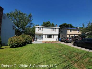 Main picture of 33 Franklin St