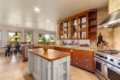 Main picture of 3056 W Balata Ct